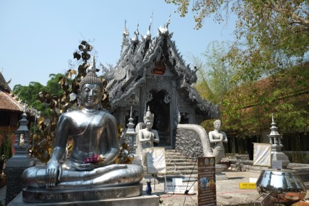 Wat Sri Suphan aussen